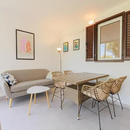 아파트 - Comfort Two-bedroom F3 *